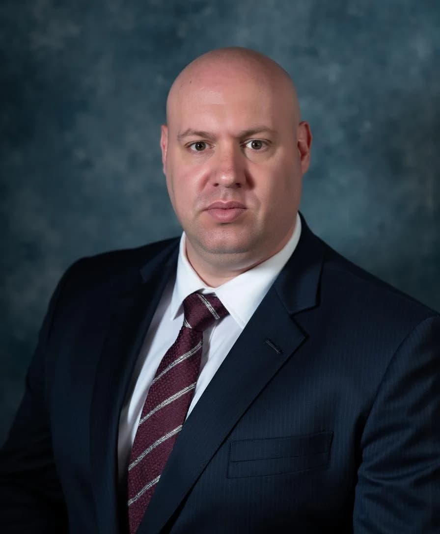 Joel R Klemmer professional studio portrait with graphite backdrop